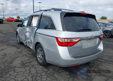 2011 Honda Odyssey Ex-L from USA, damaged, VIN 5FNRL5H6XBB056813